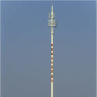 Q235 放送 遠隔通信 はアンテナ ポーランド人 単極 タワーそびえています