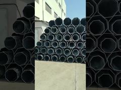亜鉛メッキ電柱